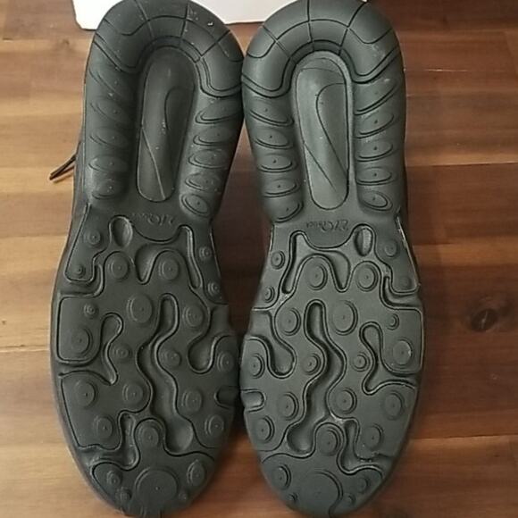 Nike Women's Low-top Running Shoe, Black/Oil - Picture 8 of 10